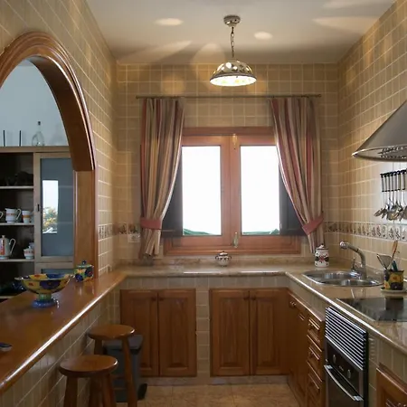 Villa With 4 Bedrooms In Las Palmas With Wonderful Mountain View Private Pool Enclosed Garden 20 Km From The Beach