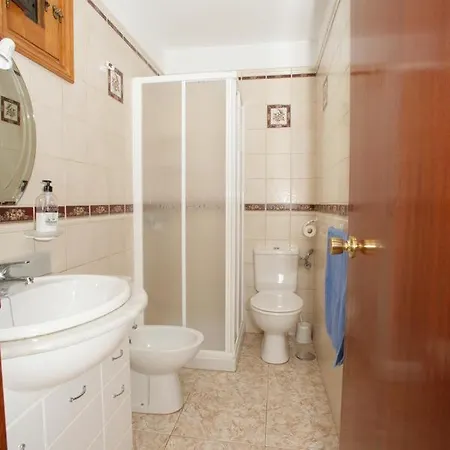 With 4 Bedrooms In Las Palmas With Wonderful Mountain View Private Pool Enclosed Garden 20 Km From The Beach Agua de Bueyes