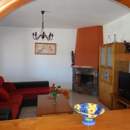 Villa With 4 Bedrooms In Las Palmas With Wonderful Mountain View Private Pool Enclosed Garden 20 Km From The Beach